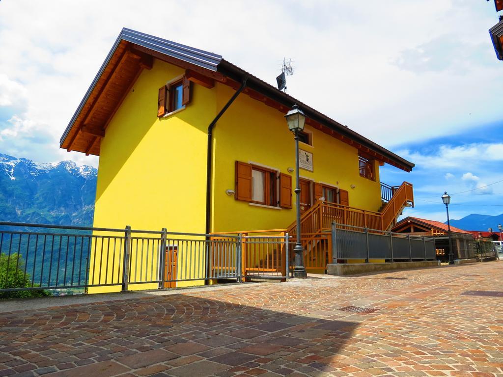 B&B Tomaselli Strigno Exterior foto